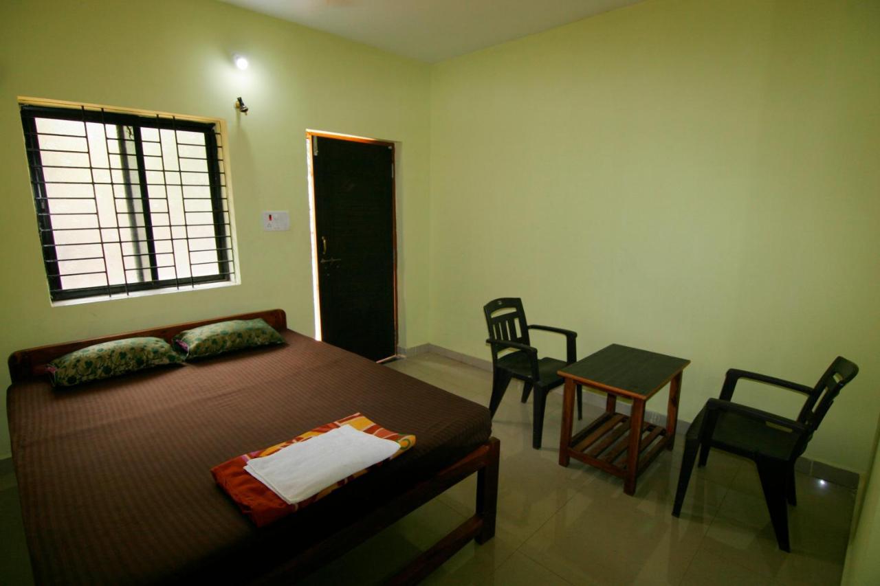 Rudra Holidays Guest House Arambol Εξωτερικό φωτογραφία